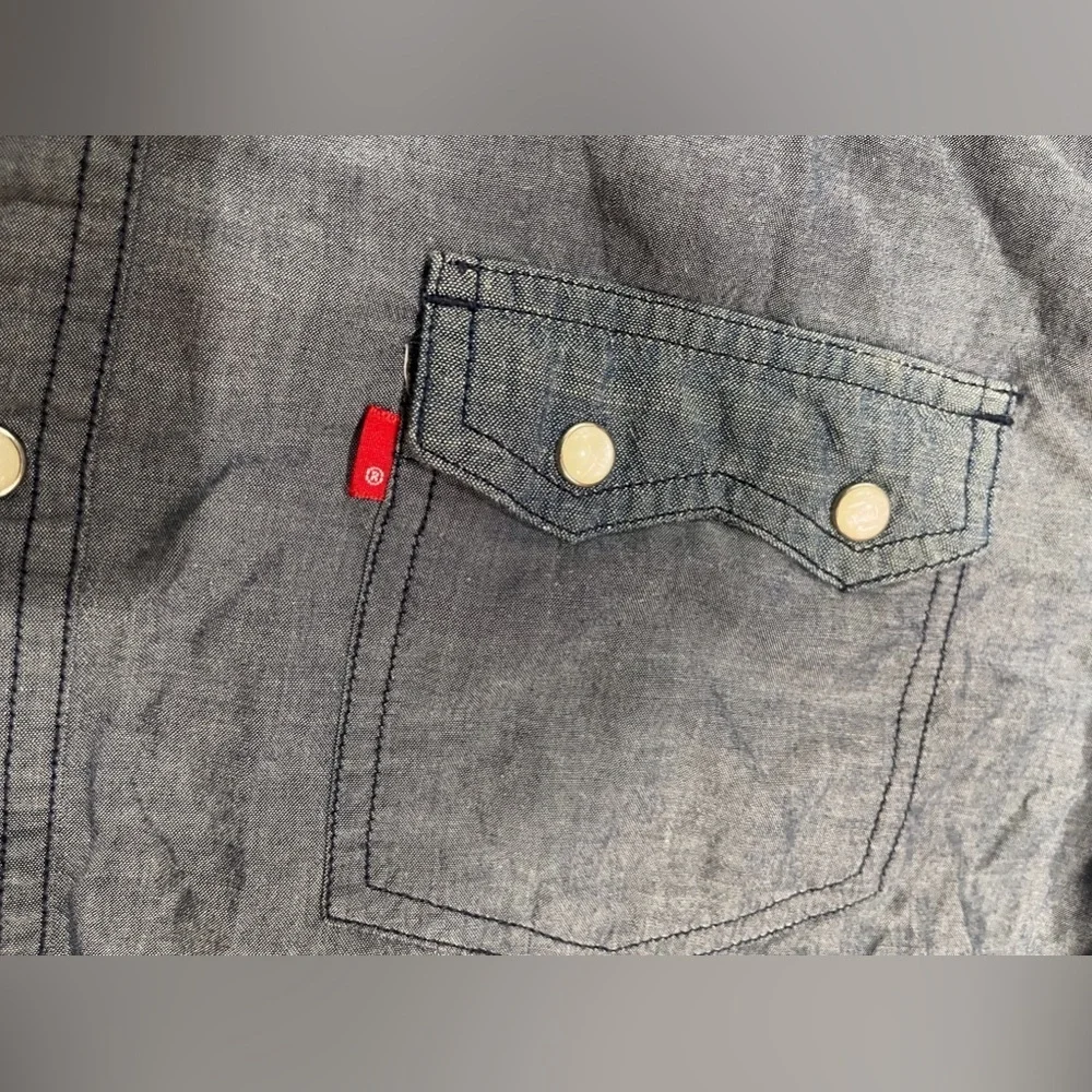 Levi's Men's Blue Button Down Shirt